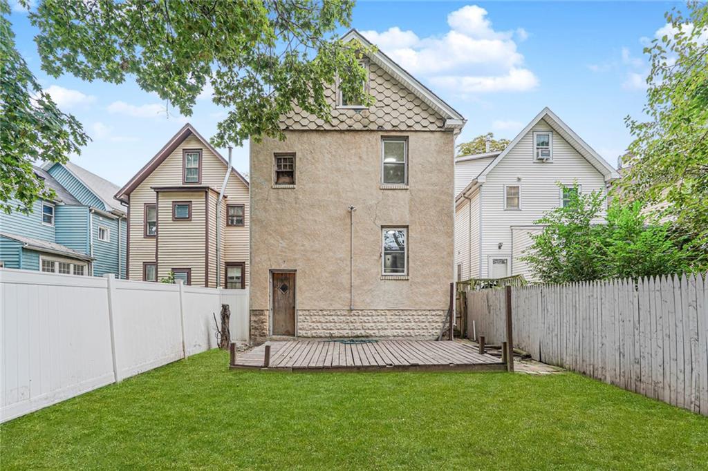 162 John Street Port Richmond Staten Island NY 10301