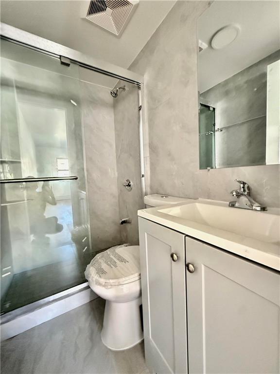 1807 Shore Parkway Bensonhurst Brooklyn NY 11214