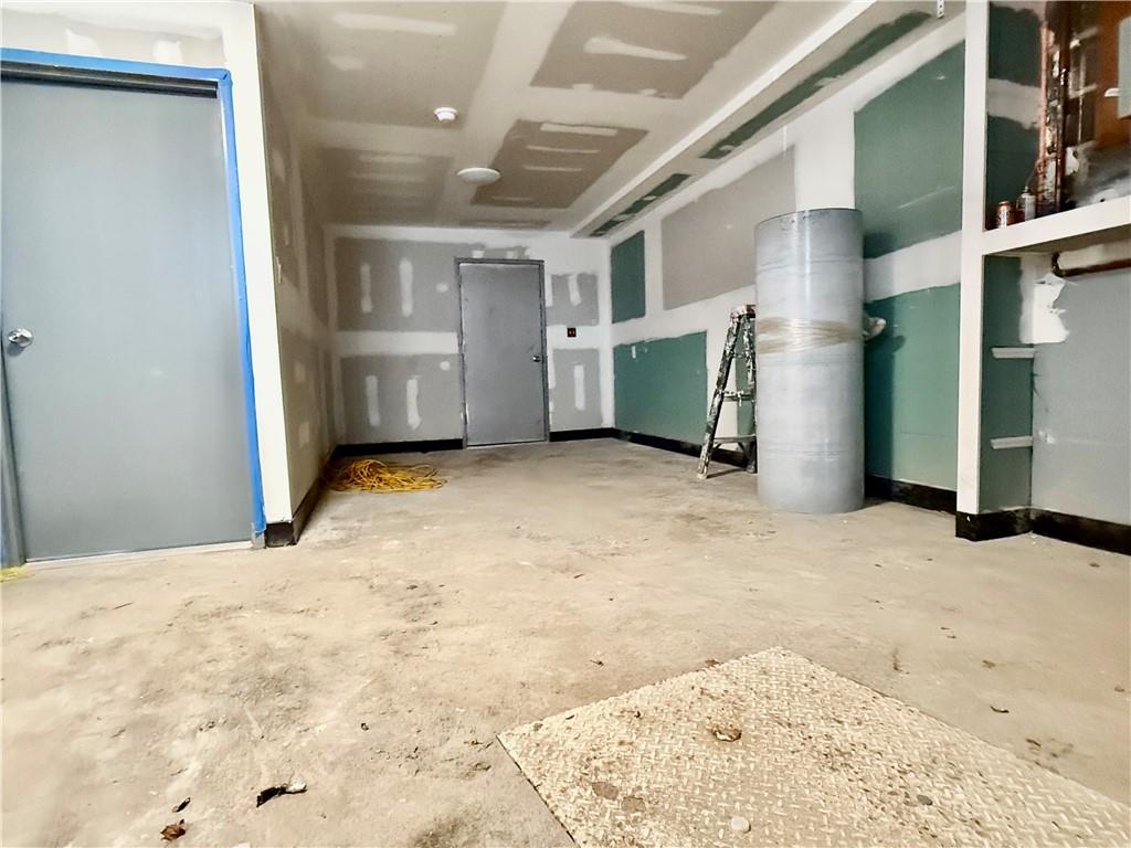 1807 Shore Parkway Bensonhurst Brooklyn NY 11214
