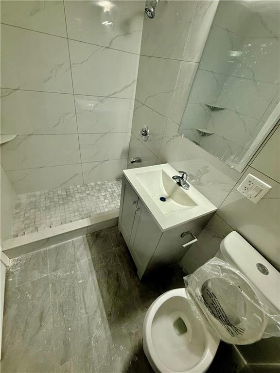 1807 Shore Parkway Bensonhurst Brooklyn NY 11214