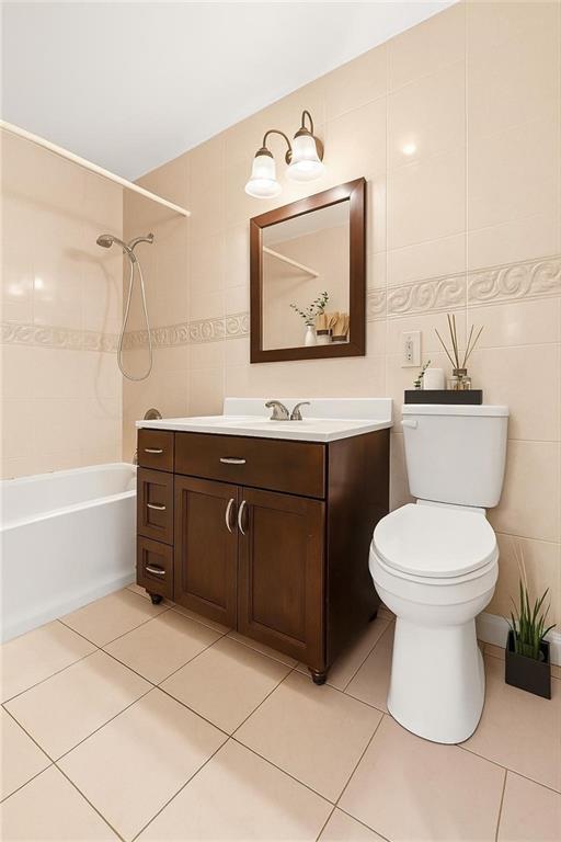 12 Paerdegat 13th Street Canarsie Brooklyn NY 11236