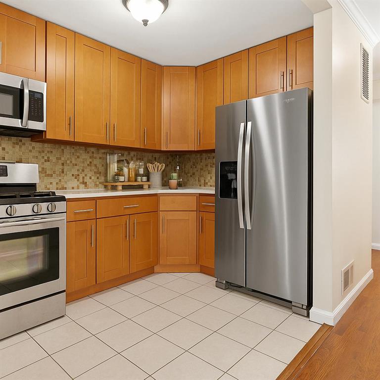 12 Paerdegat 13th Street Canarsie Brooklyn NY 11236