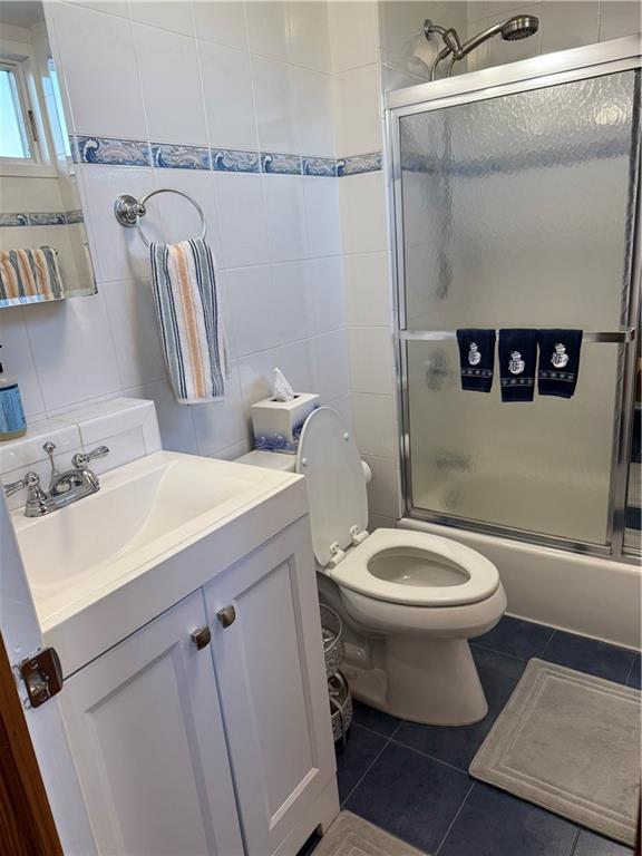 8686 Bay 16th Street Bath Beach Brooklyn NY 11214