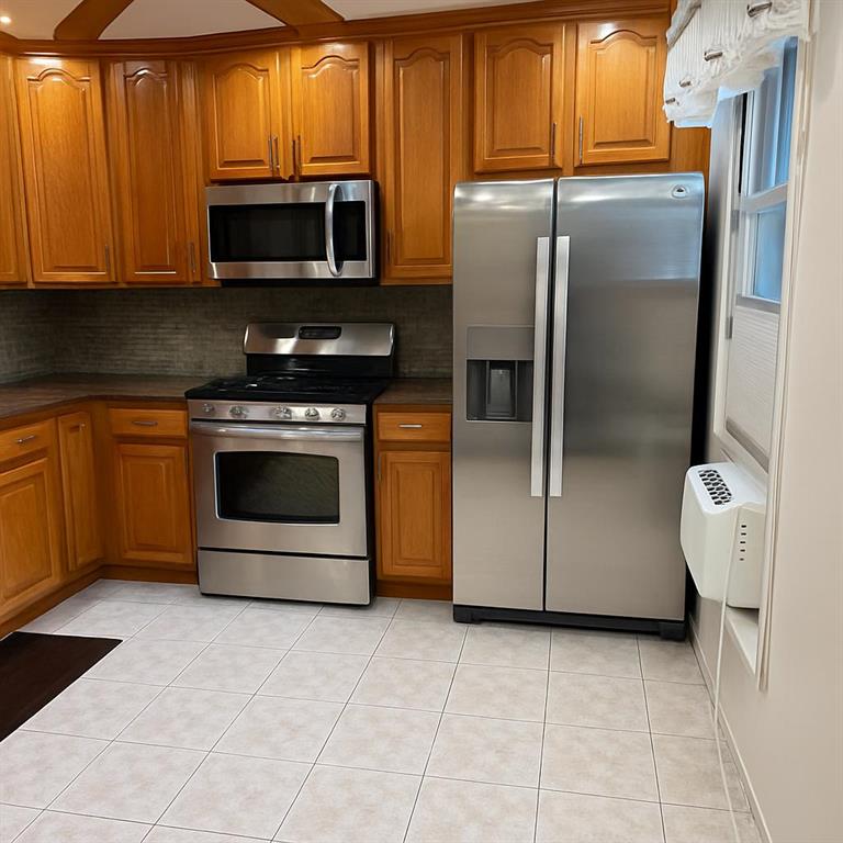8686 Bay 16th Street Bath Beach Brooklyn NY 11214