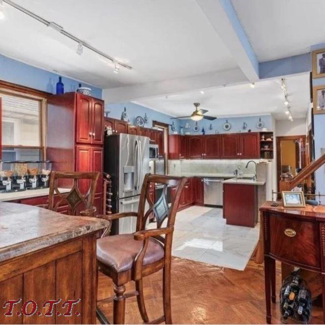 3402 Avenue J Midwood Brooklyn NY 11210