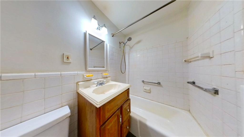 2652 Cropsey Avenue Bath Beach Brooklyn NY 11214