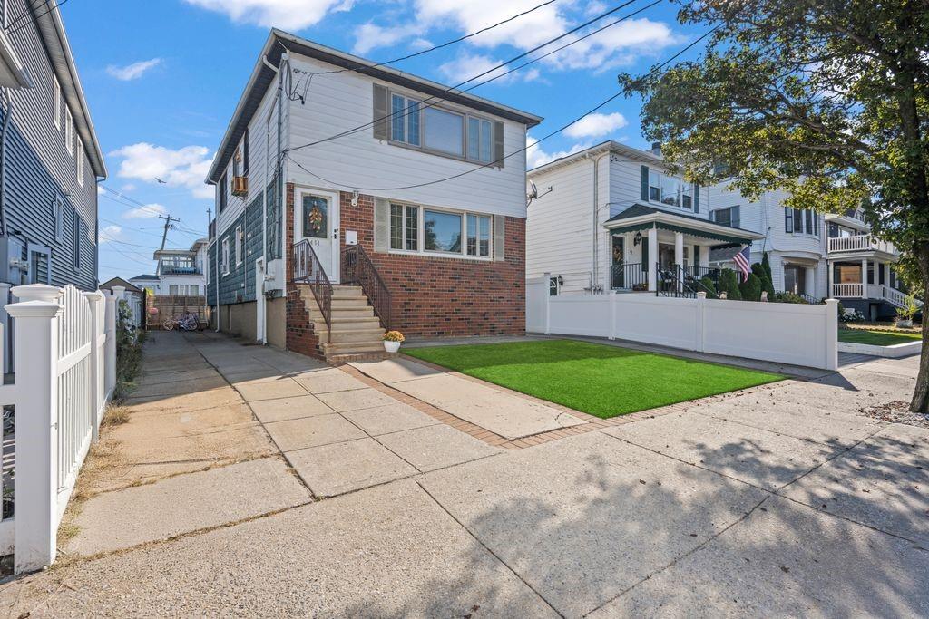 454 Beach 122nd Street Belle Harbor Belle Harbor NY 11694
