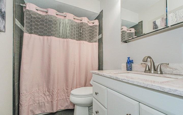 566 Buchanan Avenue Willowbrook Staten Island NY 10314