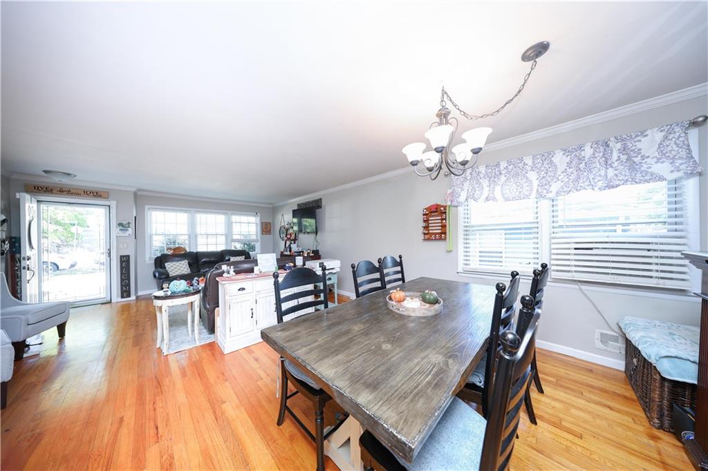 52 Pleasant Plains Avenue Pleasant Plains Staten Island NY 10309