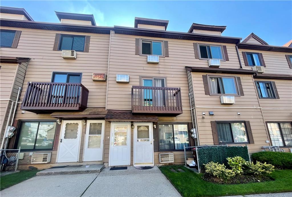 26A Gardenia Lane New Springville Staten Island NY 10314