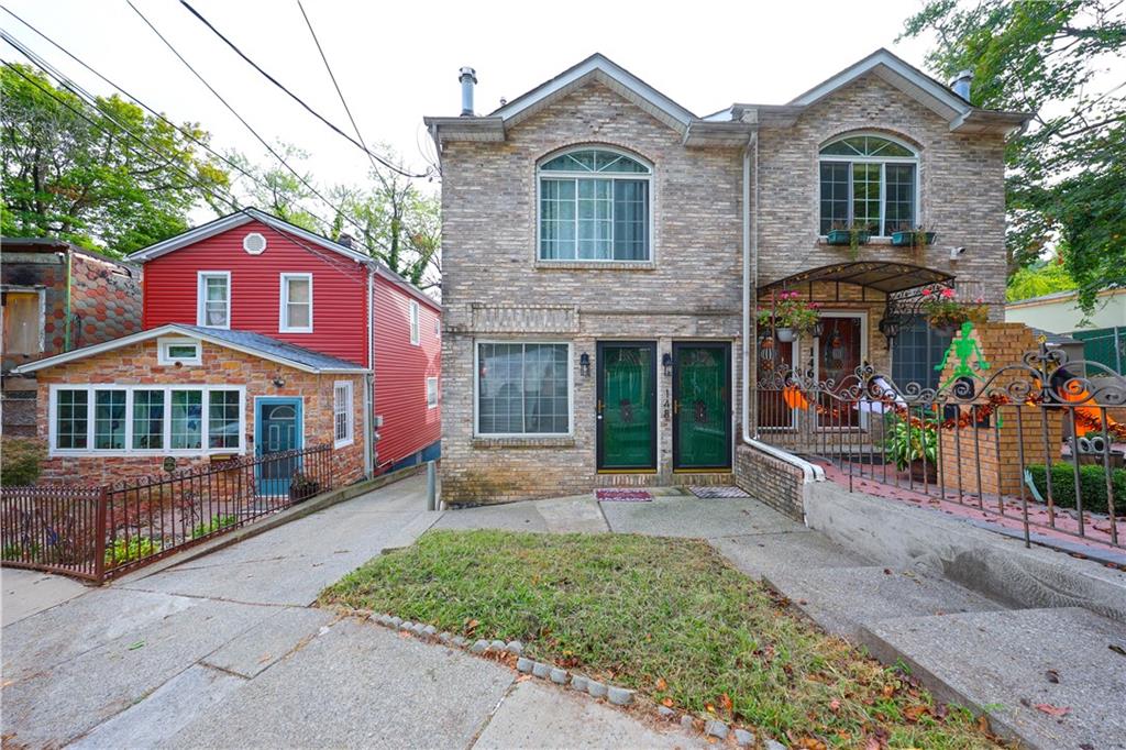 148 Hillside Avenue Grymes Hill Staten Island NY 10304