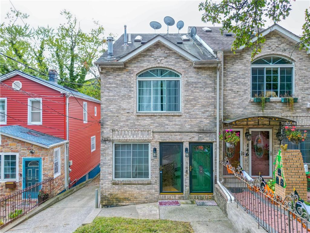 148 Hillside Avenue Grymes Hill Staten Island NY 10304