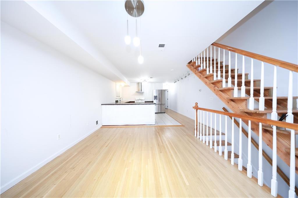 148 Hillside Avenue Grymes Hill Staten Island NY 10304