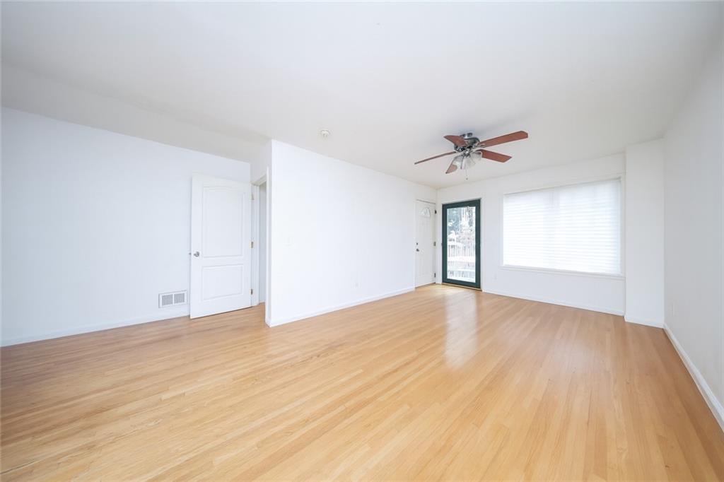 148 Hillside Avenue Grymes Hill Staten Island NY 10304