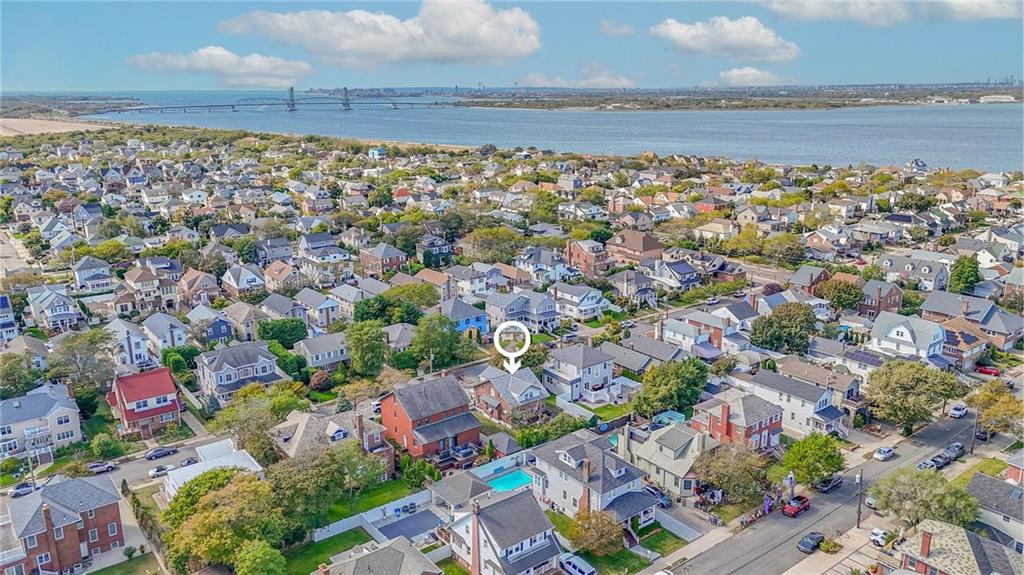 250 Beach 140th Street Belle Harbor Belle Harbor NY 11694