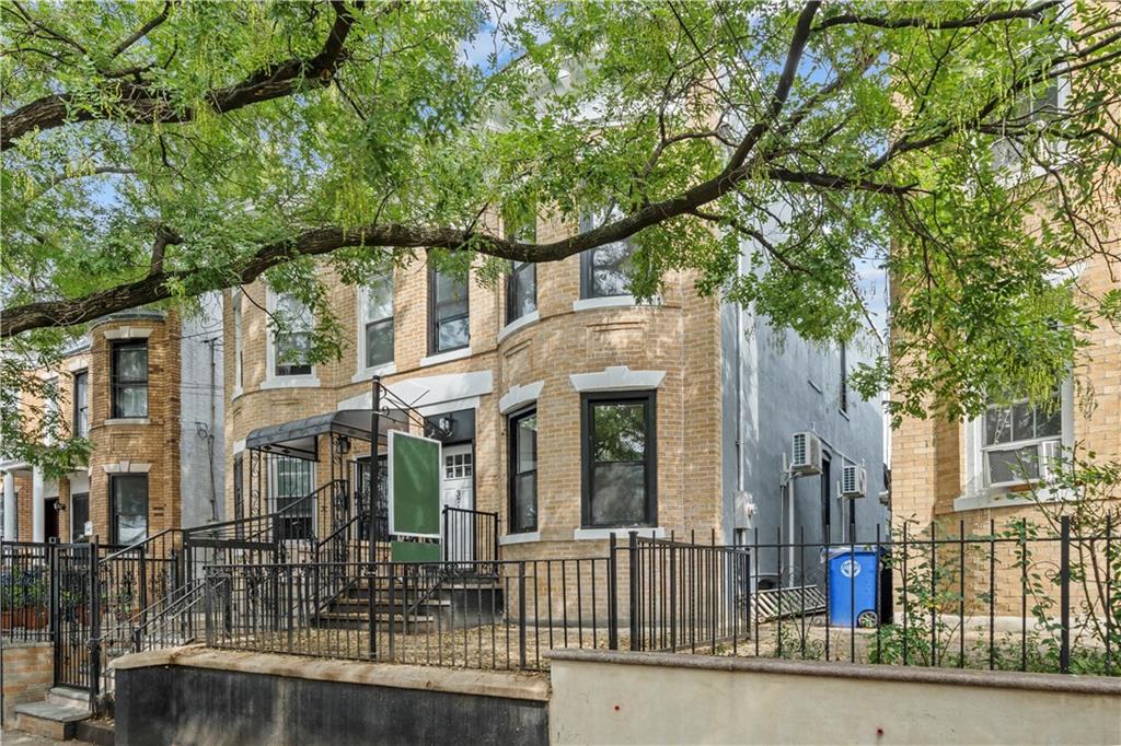 371 Grant Avenue East New York Brooklyn NY 11208