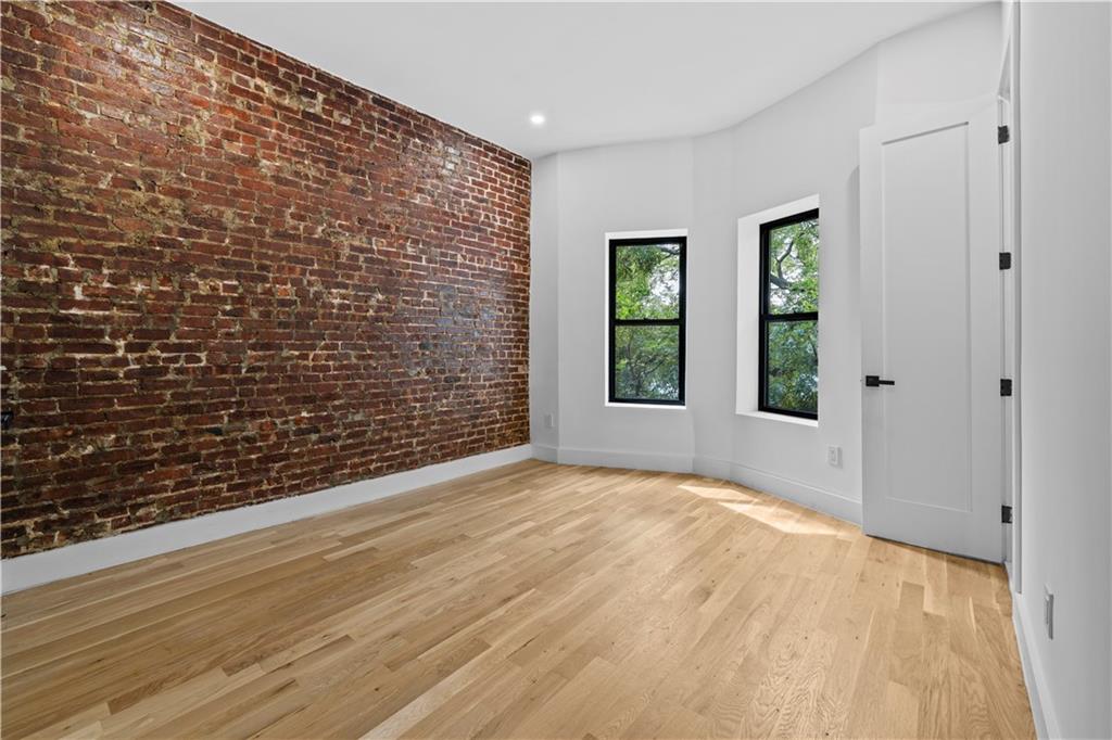 371 Grant Avenue East New York Brooklyn NY 11208