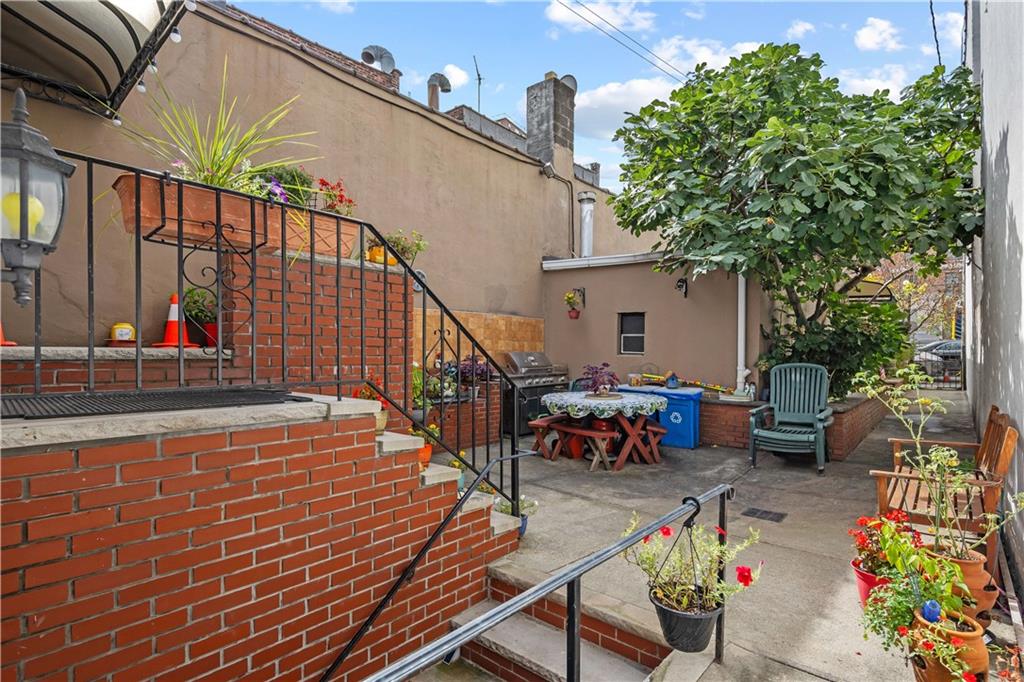 2833 Harway Avenue Gravesend Brooklyn NY 11214