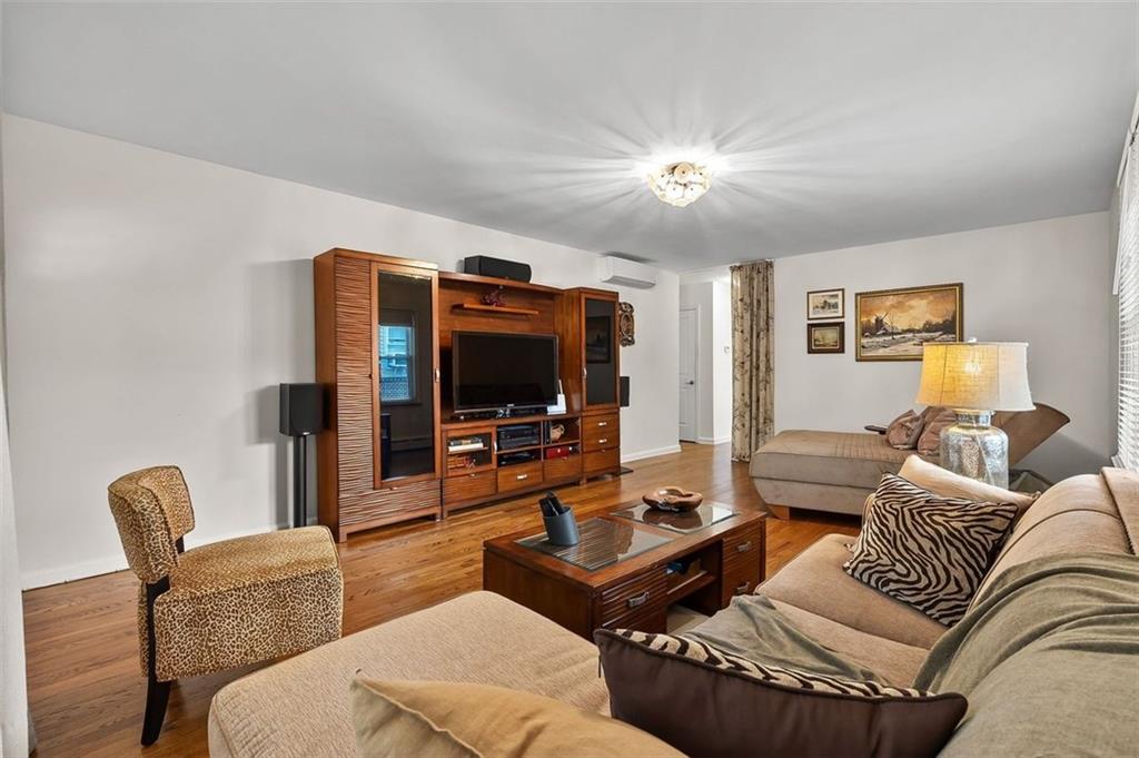 109 10th Street New Dorp Staten Island NY 10306