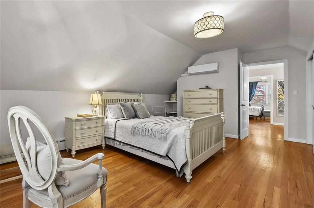 109 10th Street New Dorp Staten Island NY 10306