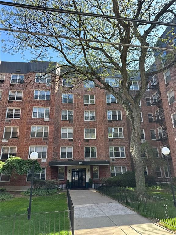 50 Fort Place St. George Staten Island NY 10301