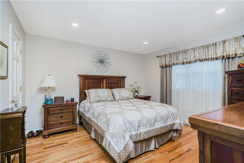 76 Stecher Street Huguenot Staten Island NY 10312