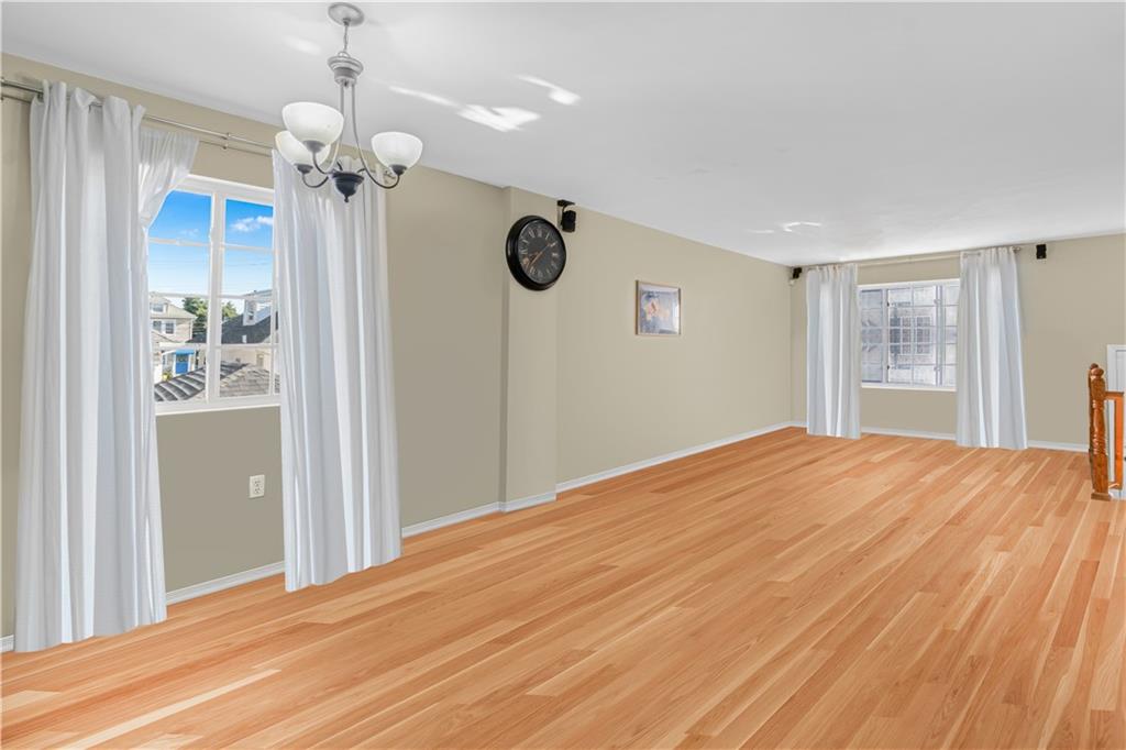 23 Deirdre Court Clifton Staten Island NY 10304