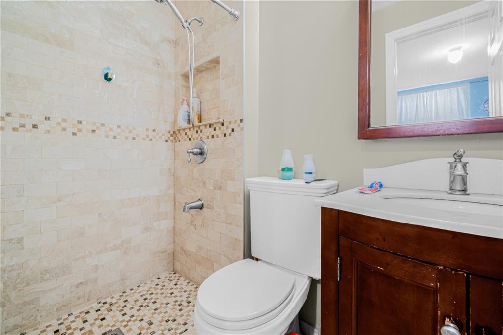 23 Deirdre Court Clifton Staten Island NY 10304
