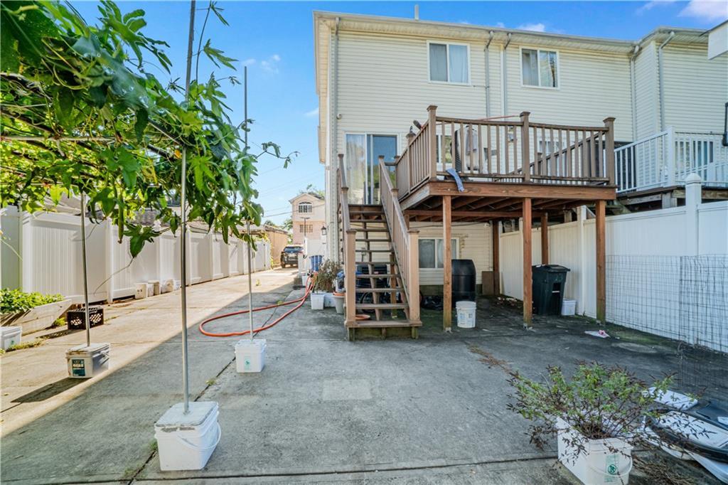 23 Deirdre Court Clifton Staten Island NY 10304