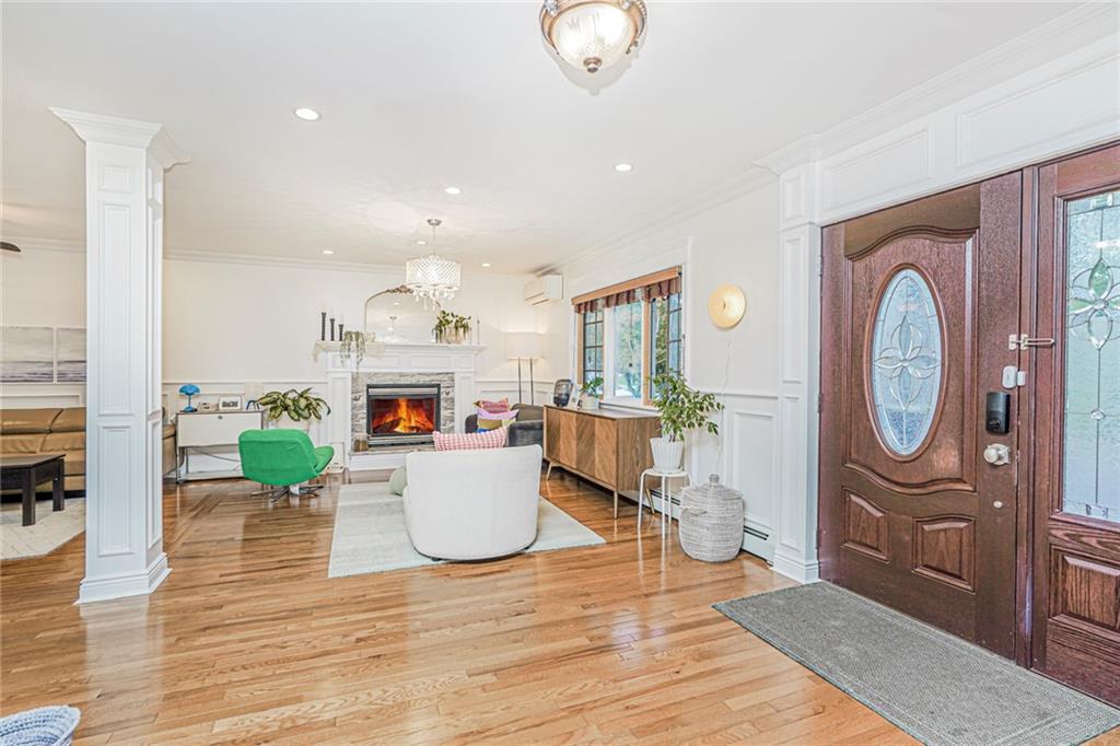 68 Kensington Avenue Arrochar Staten Island NY 10305