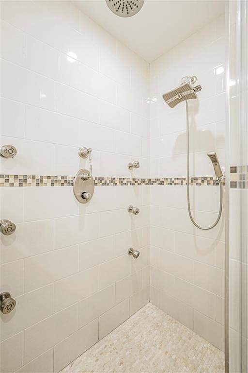 68 Kensington Avenue Arrochar Staten Island NY 10305