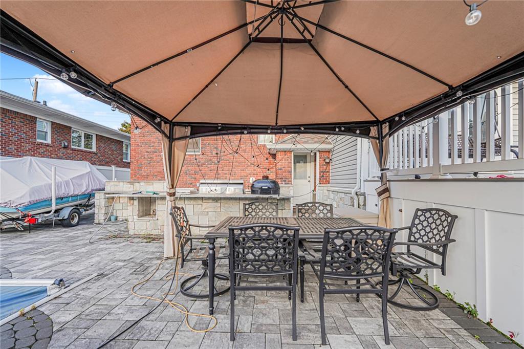 68 Kensington Avenue Arrochar Staten Island NY 10305
