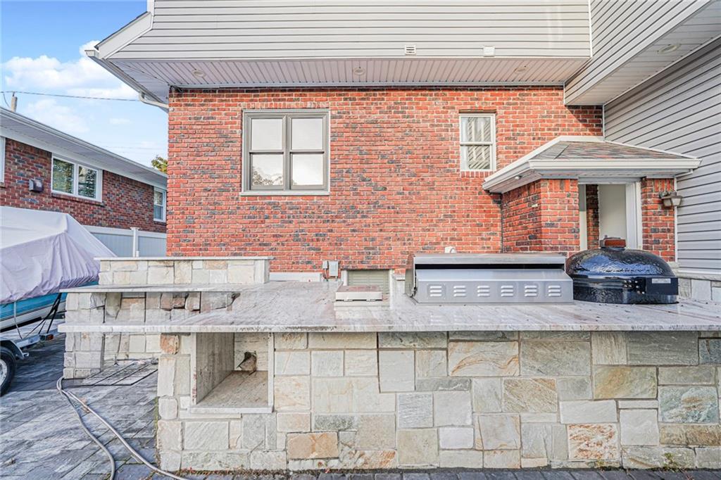 68 Kensington Avenue Arrochar Staten Island NY 10305