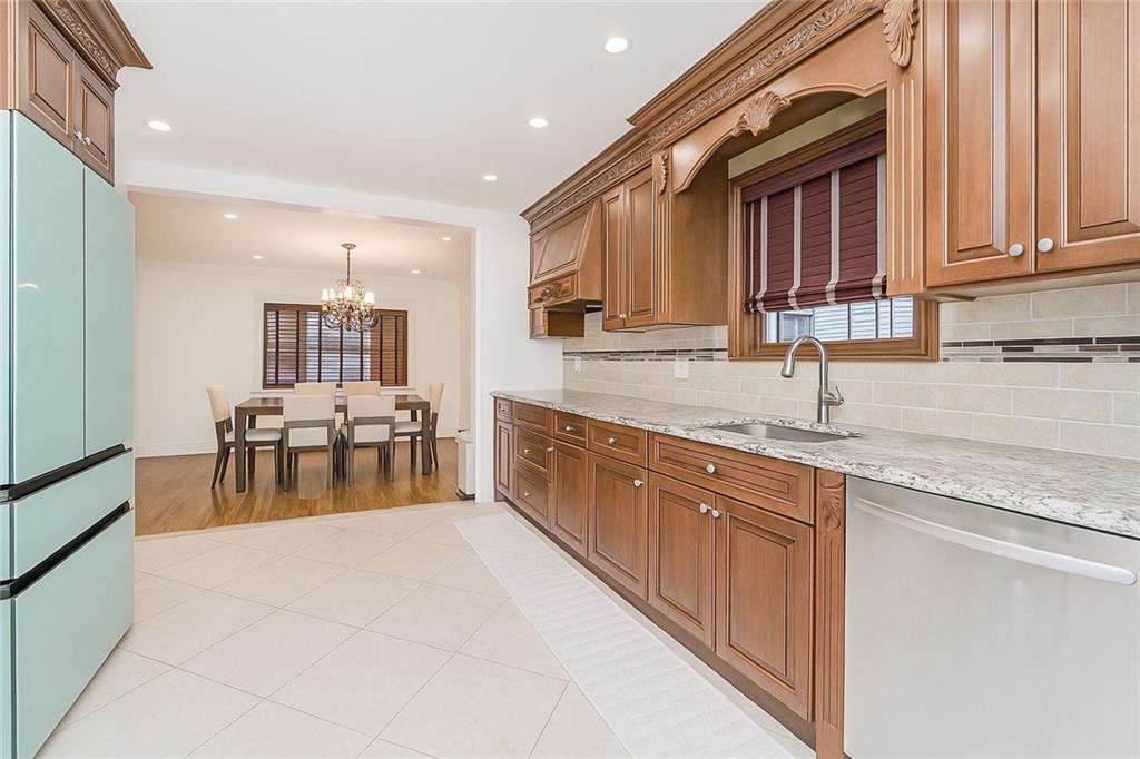 68 Kensington Avenue Arrochar Staten Island NY 10305