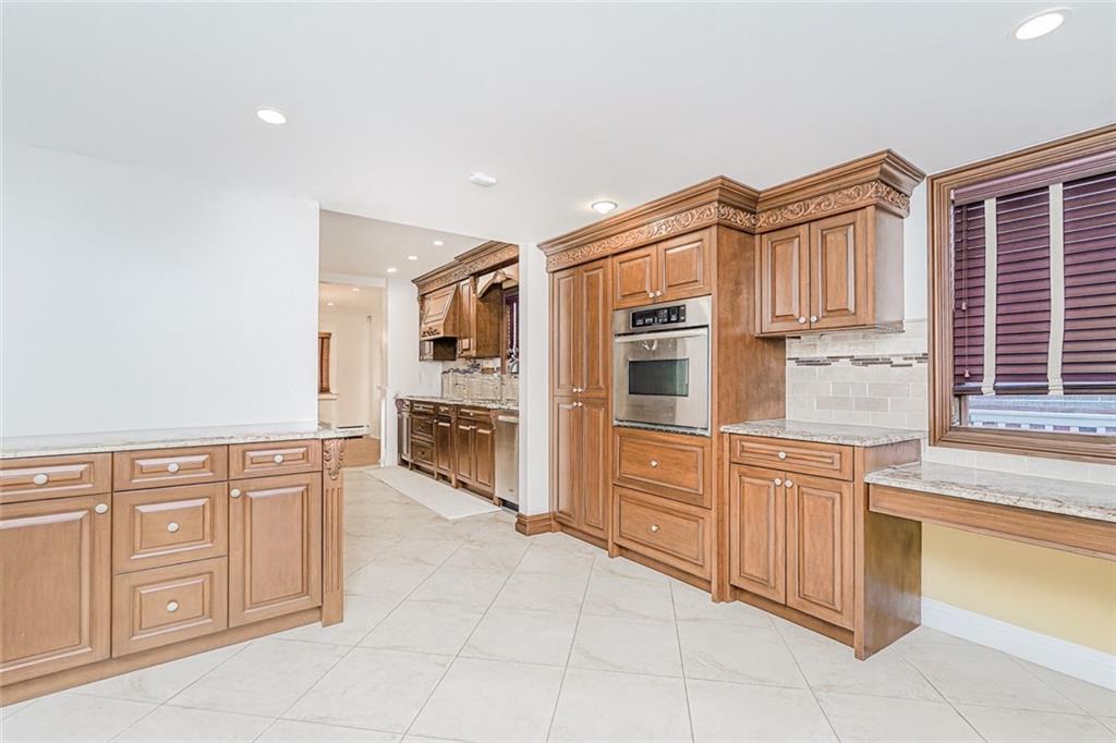 68 Kensington Avenue Arrochar Staten Island NY 10305