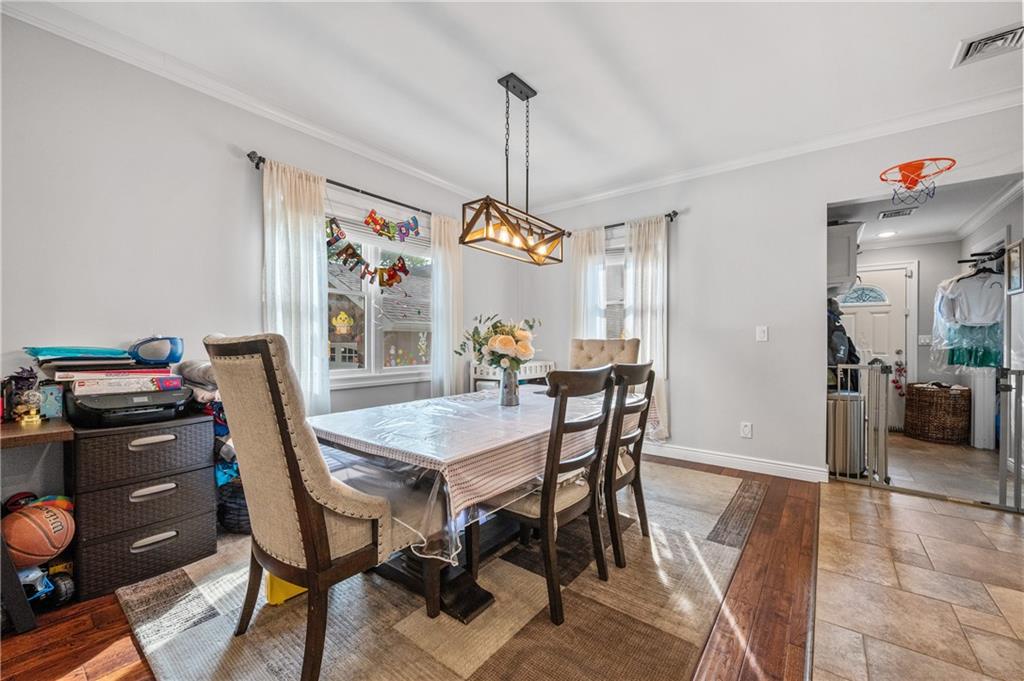 453 North Railroad Avenue Staten Island NY 10304