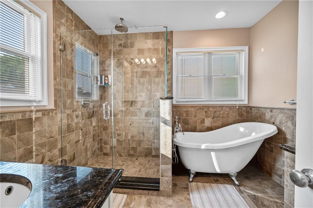 453 North Railroad Avenue Staten Island NY 10304