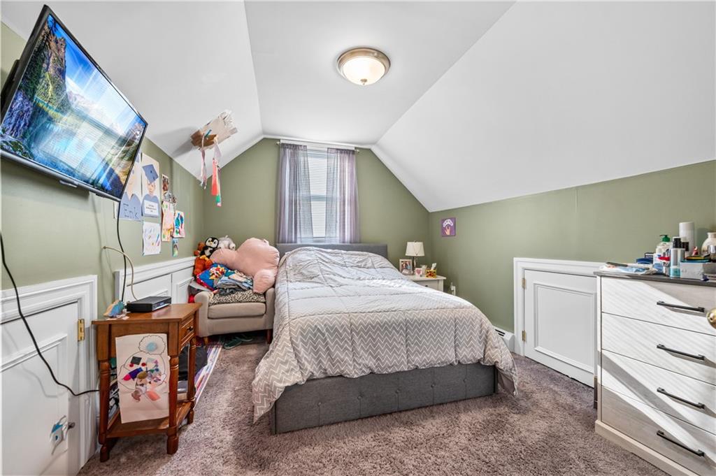 453 North Railroad Avenue Staten Island NY 10304