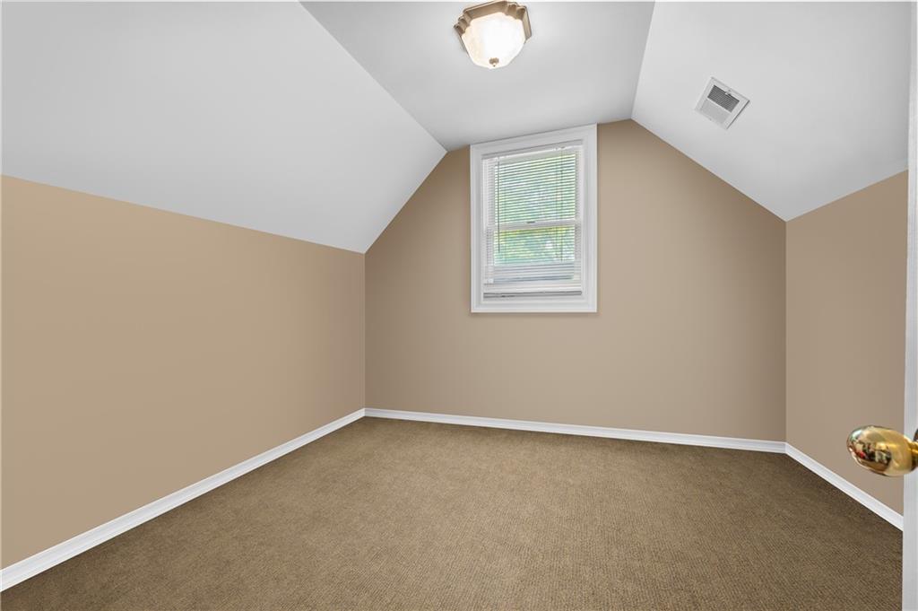 453 North Railroad Avenue Staten Island NY 10304