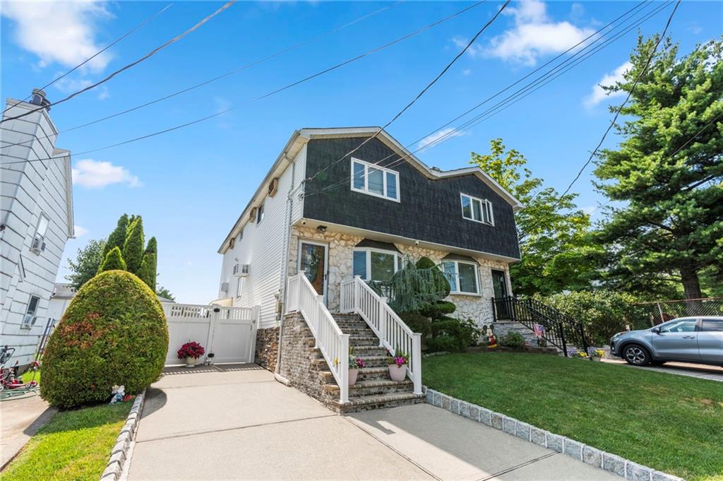 185 Woodrow Road Arden Heights Staten Island NY 10312