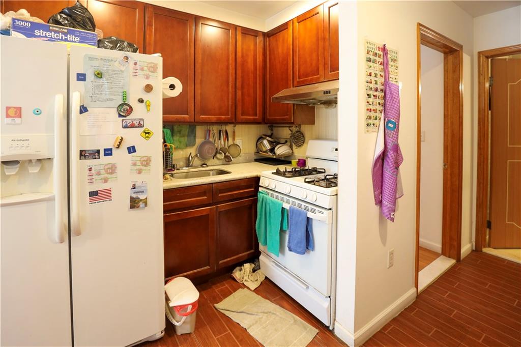 140 Avenue O Bensonhurst Brooklyn NY 11204