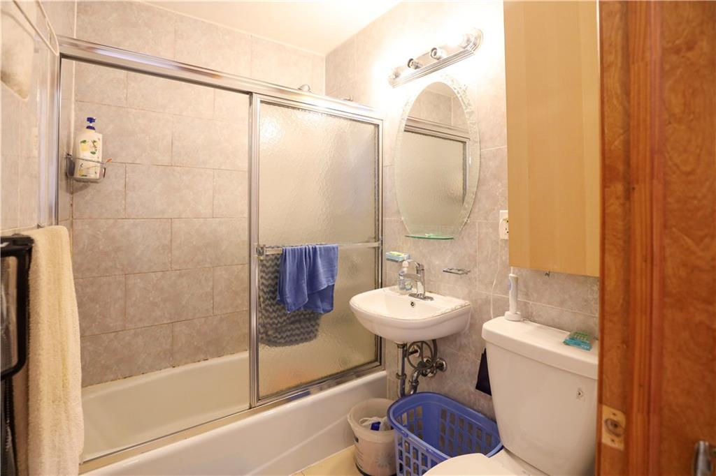 140 Avenue O Bensonhurst Brooklyn NY 11204