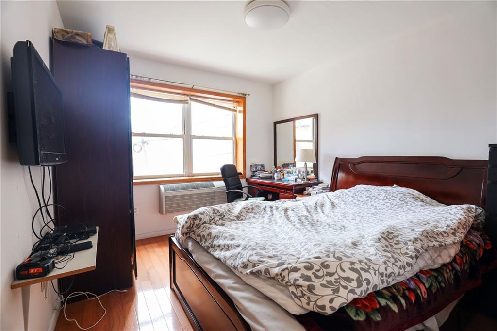 140 Avenue O Bensonhurst Brooklyn NY 11204