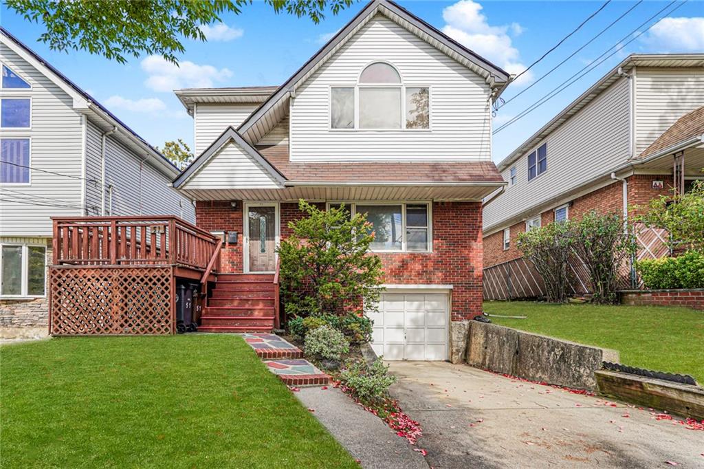 51 Rockwell Avenue Rosebank Staten Island NY 10305