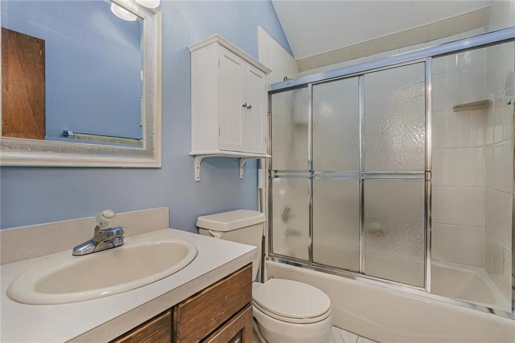 51 Rockwell Avenue Rosebank Staten Island NY 10305