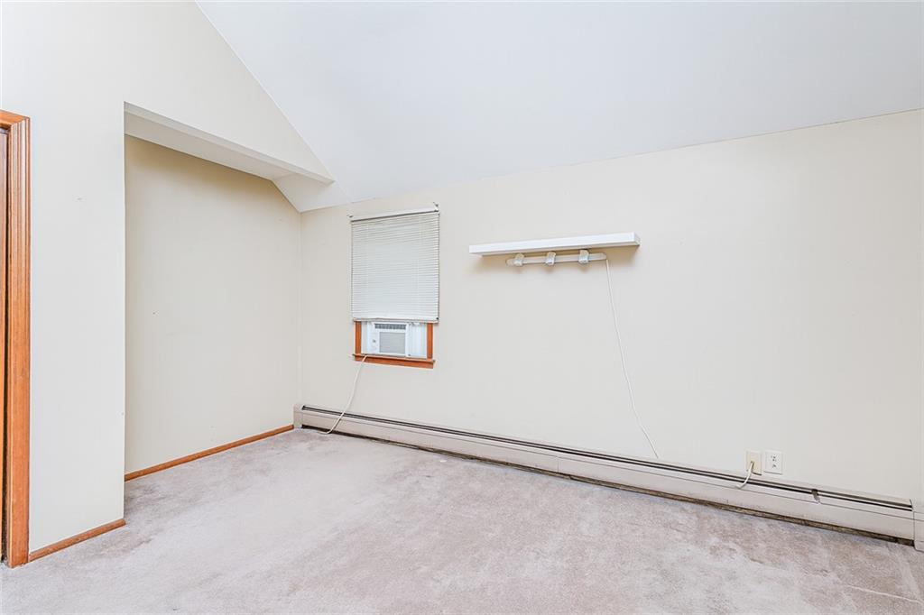 51 Rockwell Avenue Rosebank Staten Island NY 10305