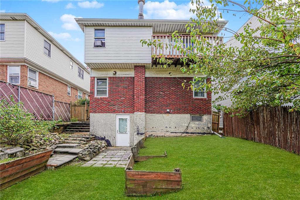 51 Rockwell Avenue Rosebank Staten Island NY 10305