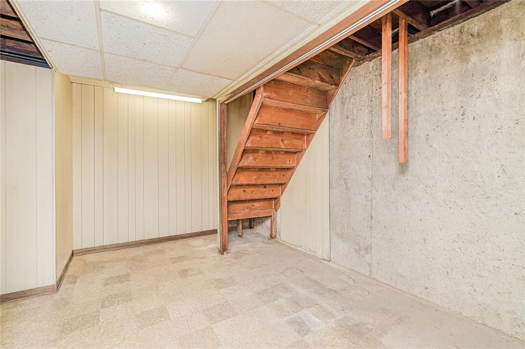 51 Rockwell Avenue Rosebank Staten Island NY 10305