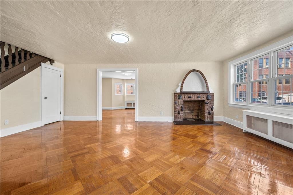 89-28 207th Street Queens Village Queens Village NY 11427