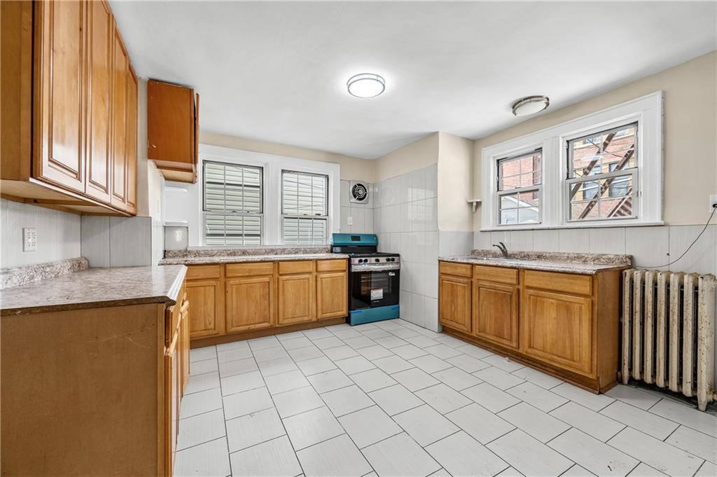 89-28 207th Street Queens Village Queens Village NY 11427
